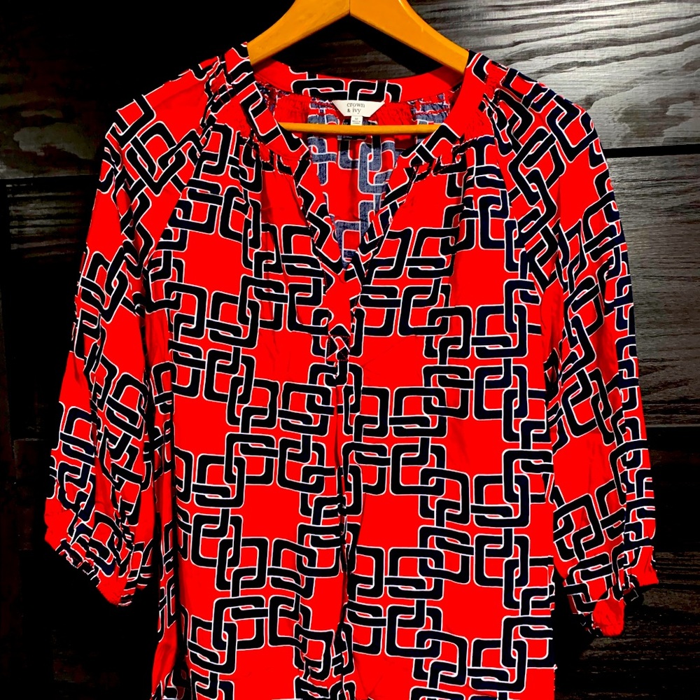 Womens tunic style top